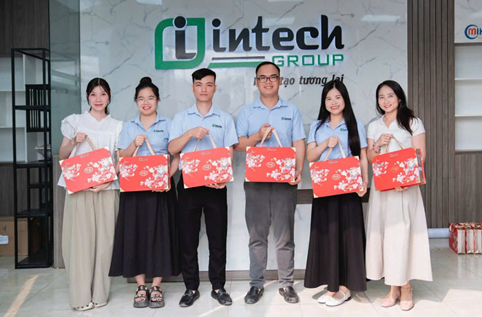 Trung thu Intech 2026 - Phòng Marketing và Truyền thông