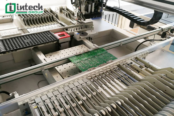 day chuyen smt la gi