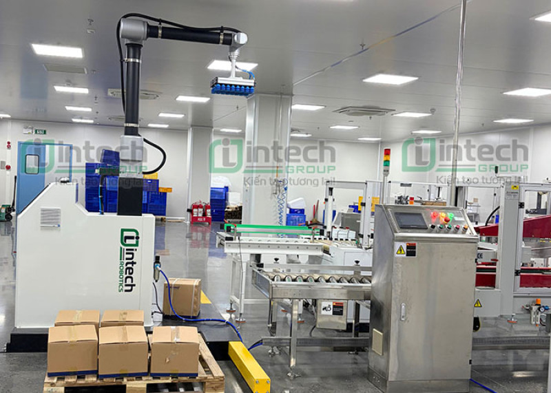 giai phap tram robot boc xep cho nha may duoc pham