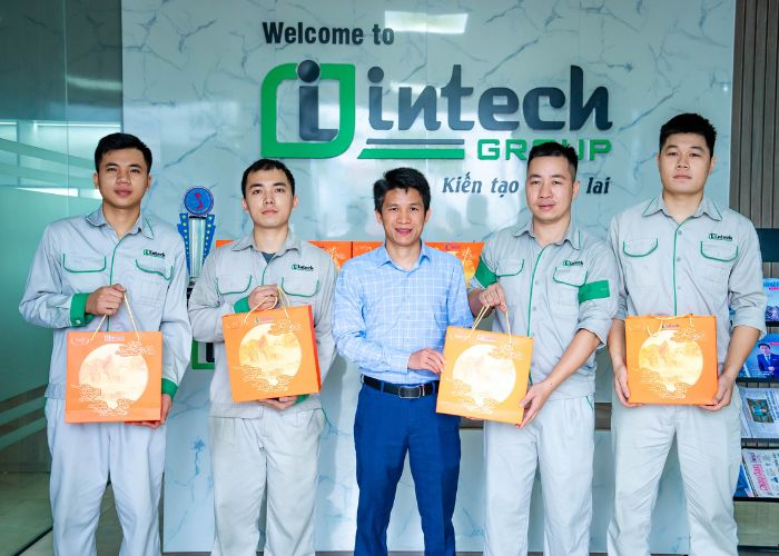 intech group trao qua trung thu lan toa yeu thuong toi toan the can bo nhan vien