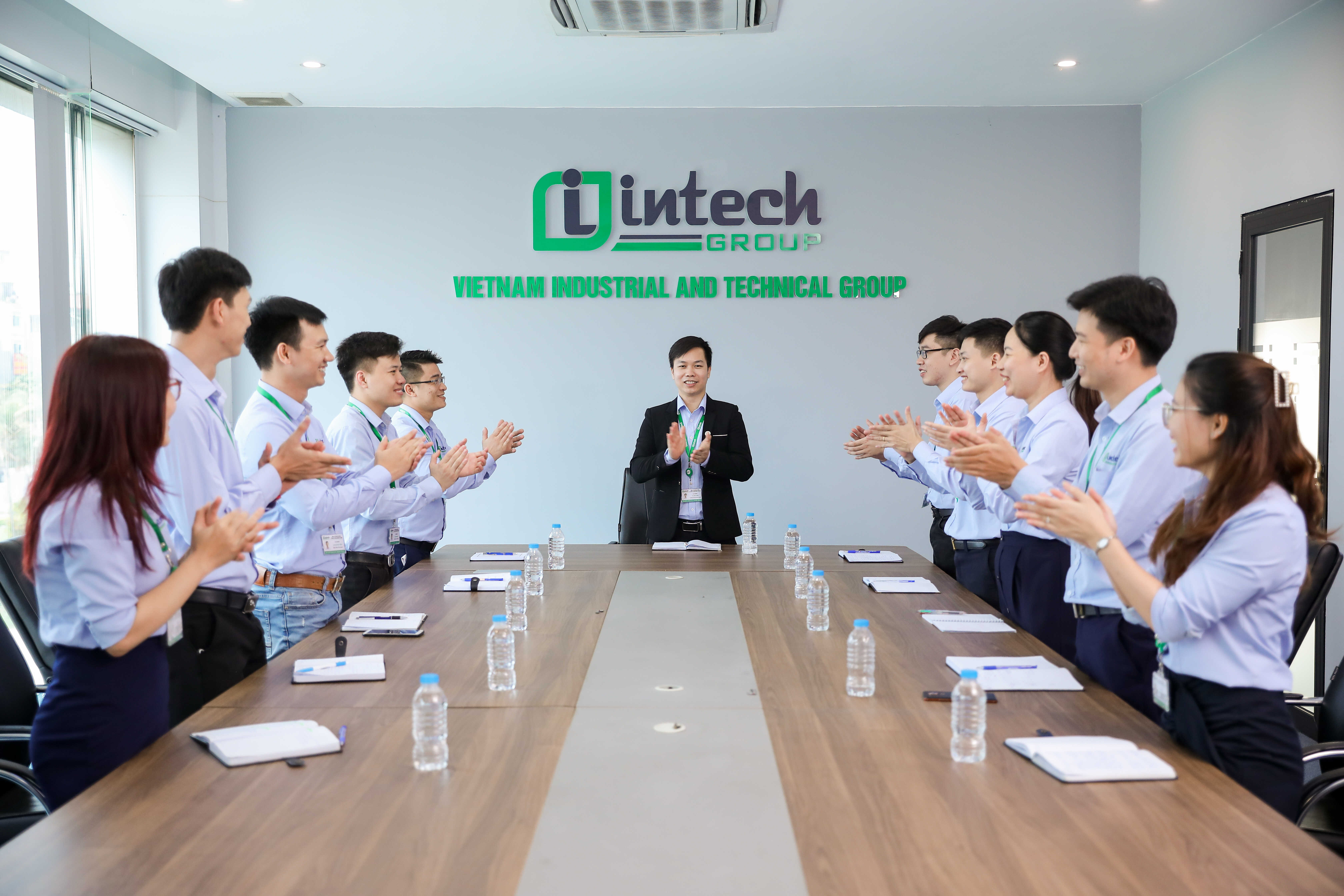 trach nhiem thu 1  doi voi can bo nhan vien