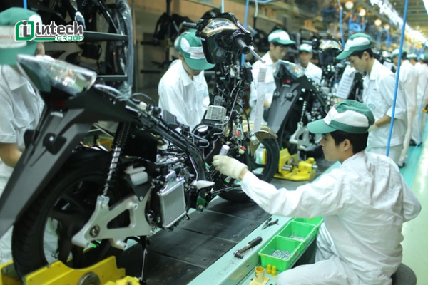 Các bước trong quy trình sản xuất và lắp ráp xe máy