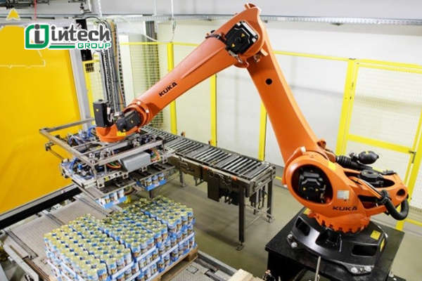 Lý do ngành thực phẩm cần đến robot bốc xếp