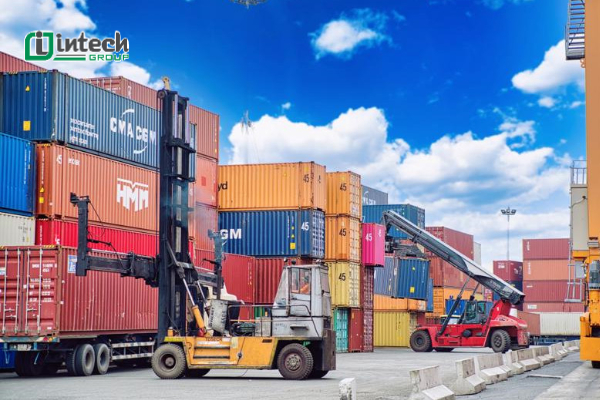 Những yếu tố tác động đến thị trường kho bãi Việt Nam