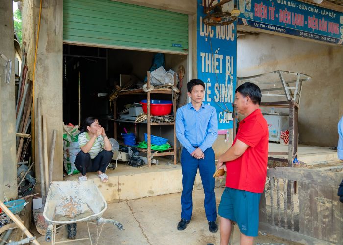 Ông Hoàng Hữu Yên Tổng Giám đốc Intech Group chia sẻ động viên gia đình CBCNV bị ảnh hưởng bởi bão lũ
