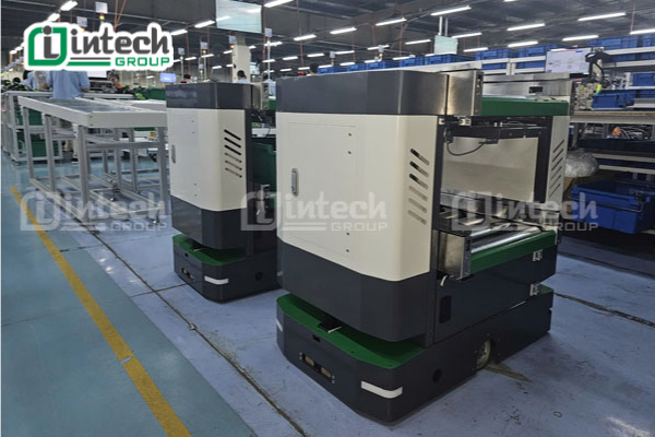 Ứng dụng của Robot AGV trong sản xuất và logistics