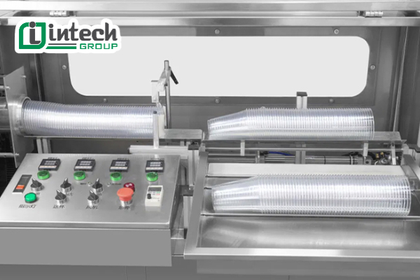 Dây chuyền sản xuất ly nhựa