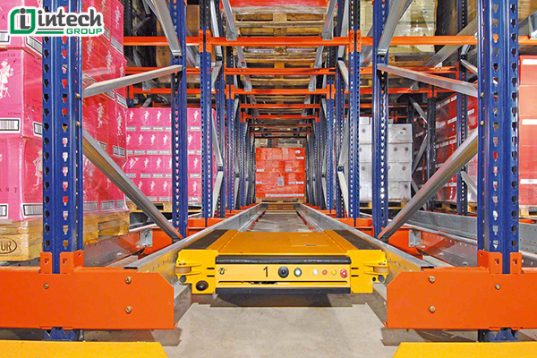 Kệ tự động Radio Shuttle