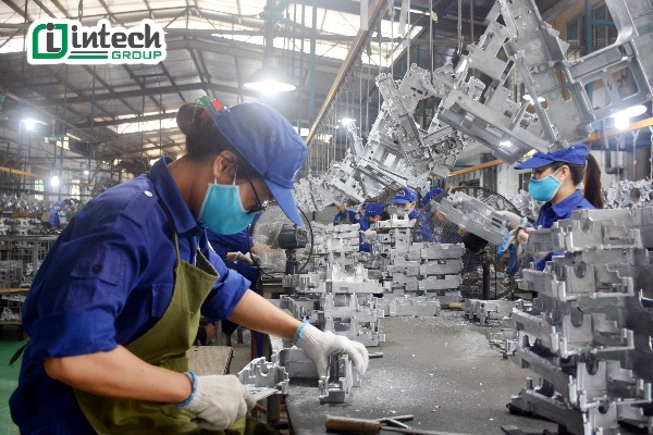 Nhà máy truyền thống