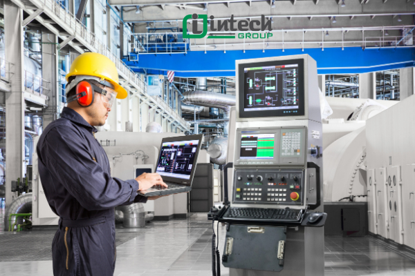 Quan hệ sản xuất là gì? 