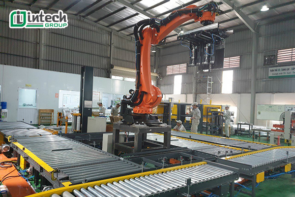 Ứng dụng của robot xếp hàng lên pallet