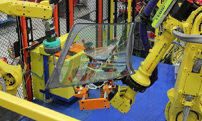 ứng dụng của robot trong trong tự đông hóa sản xuất 